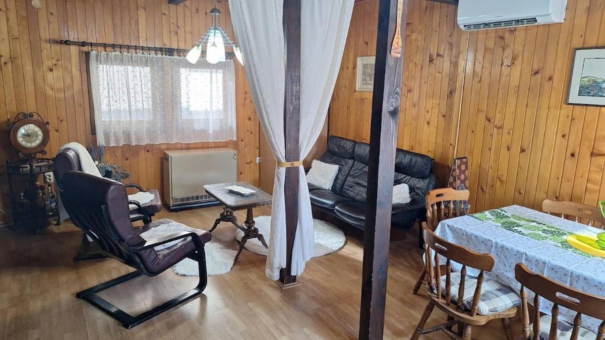 贝尔格莱德Wooden House Ada别墅 外观 照片