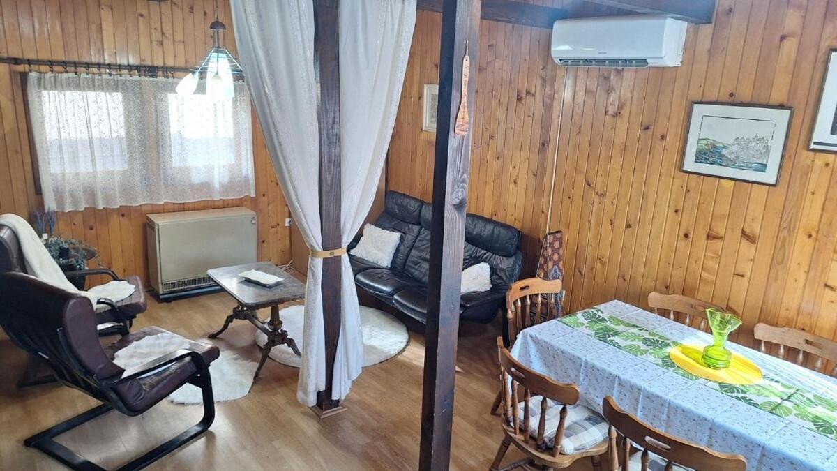 贝尔格莱德Wooden House Ada别墅 外观 照片